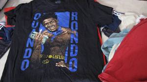 lot 1 image: Shirts that Talk