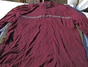 lot 71 image: PolosShirts
