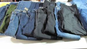 lot 82 image: Jeans, Pants, Slacks