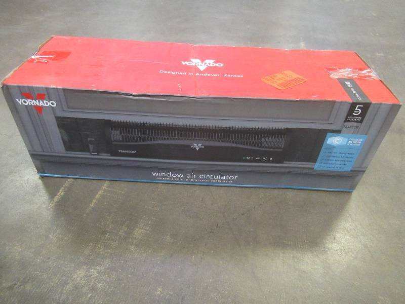 lot 709 image: Vornado Transom 26 in. 4 Speed Low Profile Window Fan, 1005761350 - SOLD AS IS