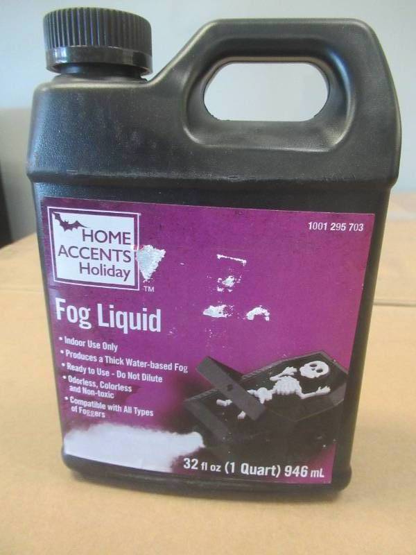 lot 16 image: Home Accents Holiday 1 Qt.32 Oz. Fog Machine Liquid - Compatible With All Types Of Foggers - New