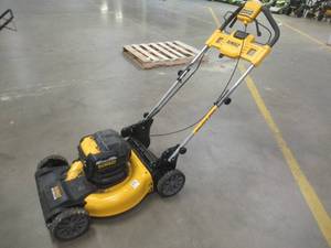 lot 48 image: Dewalt Electric Lawn Mower, 18AEU2C2738 - Does Not Run - For PartsRestore - SOLD AS IS