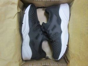 lot 541 image: Propet Stability Ultraweave Black Tennis Shoes - Size 10.5 (W)