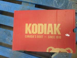 lot 360 image: Kodiak Mens MKT1 Quad Capsule Waterproof Boot - Composite Toe - Black Size 12 (W)