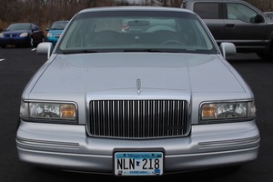 1997 Lincoln Town Car Signature