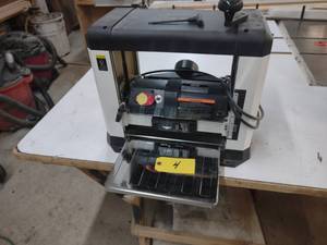 lot 4 image: Jet Model JWP-13BT 13 Benchtop Pla...