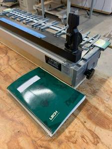 lot 31 image: Leigh D4 Dovetail Jig
