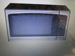 Hamilton Beach 1.3 Cu. Ft. 1000-Wat...
