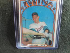 37. 1972 Topps Harmon Killebrew Car...
