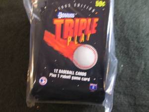99. 8 1993 Donruss Triple Play Pack...