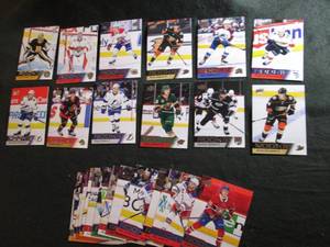 131. 25 Hockey Rookies Cards...