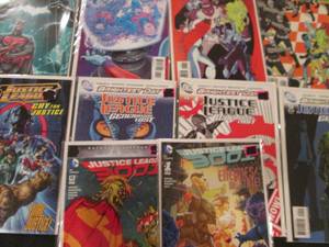 210. 10 Justice League Comics Books...