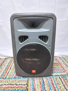 lot 2 image: JBL 120 Volt EON15P-1 Powered Speaker With Cable