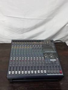 lot 3 image: Yamaha EMX 5016CF 500 Watt Mixer