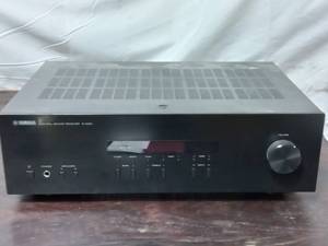 lot 14 image: Sony R-S201 Stereo Receiver
