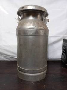 lot 115 image: Vintage Milk Can