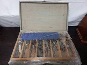 lot 133 image: Erector Set