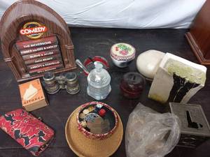 lot 150 image: Vintage Lot