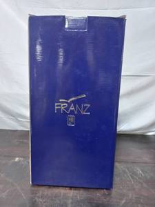 lot 158 image: Franz Bamboo Song Bird Vase