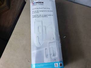 MOEN Locking Dual Tub Grip