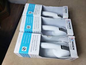 Lot of 3 MOEN Suction Balance Assist Bars