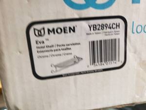 MOEN Hotel Shelf