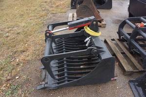 Brand New Universal Mount Bobcat Skid Loader Skid Steer 48 Heavy Duty Rock Grapple Bucket Attachment