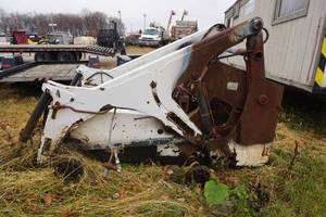 Bobcat 800 Series 853, 873 Skid Loader Skid Steer Salvage