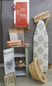 VINTAGE LAUNDRY ROOM DISPLAY