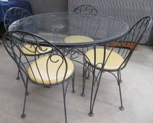WROUGHT IRON TABLE AND CHAIRS