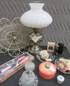 ELECTRIC OIL LAMP, AVON, WIRE BASKET PLUS