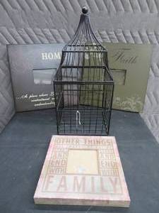 WIRE BIRD CAGE  3 FRAMES