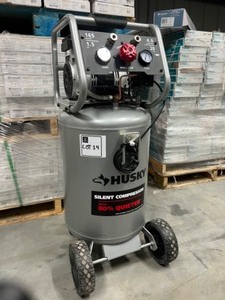 lot 14 image: New - Husky 20 Gal Air Compressor - Tested - Runs Good