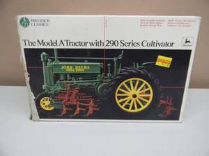 ERTL 116 SCALE DIE CAST METAL THE MODEL A TRACTOR WITH 290 SERIES CULTIVATOR - IN BOX - AWESOME PIECE - SEE PICTURES