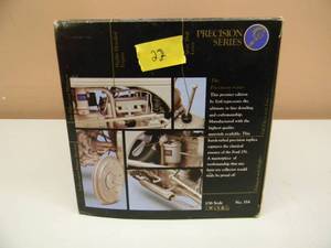 ERTL PRECISION SERIES 116 SCALE DIE CAST THE FORD 2N WITH FERGUSON SYSTEM - NEW IN BOX - AWESOME PIECE - SEE PICTURES