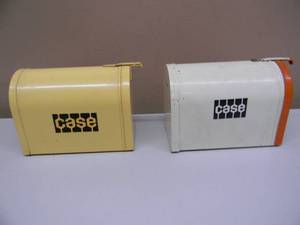 2 VINTAGE ERTL - CASE INTERNATIONAL METAL COIN BANK MAIL BOXES - COOL SET - NICE - SEE PICTURES