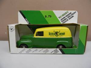 ERTL 50 CHEVY JOHN DEERE PANEL DELIVERY TRUCK BANK - NEW IN BOX - AWESOME PIECE - SEE PICTURES