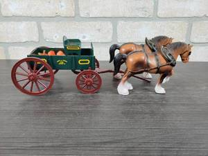 lot 1364 image: John Deere Die Cast Horse Drawn Wagon - Overall Approx. 12 Long