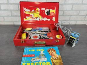lot 1381 image: Vintage ERECTOR Set in Original Steel Case - Erector Electric Engine, Wheels, Braces, Platforms and More