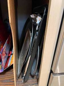 lot 41 image: Cookie Sheets & Pizza Pan