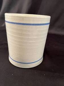 lot 38 image: Red Wing Beater Jar - Crock