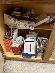 lot 76 image: Gift Bags, Wrapping Paper, Boxes, Bows, Ribbon