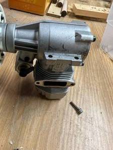 lot 92 image: Master Airscrew Engine & Parts