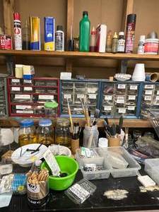 lot 144 image: Contents of Tall Work Bench