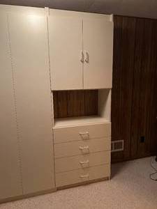 lot 120 image: Halted - attached to house and must stay.