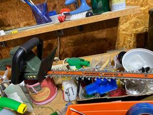 lot 154 image: Contents of Garage Work Bench