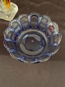 lot 164 image: Glass Elephant & Colored Glass Bowls