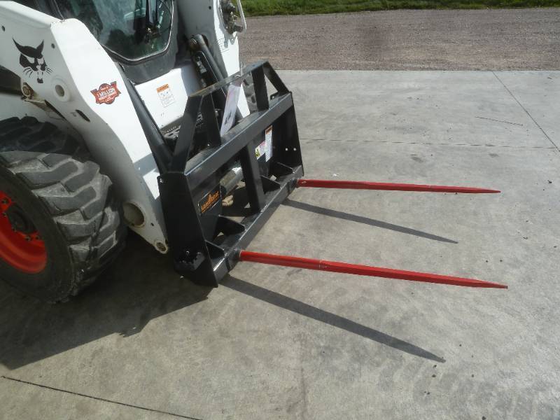 Land Honer Bale Spear