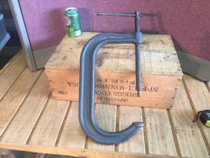 lot 13 image: Large Wilton 410 C-Clamp