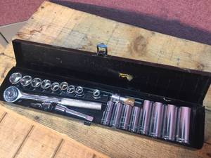 lot 48 image: 38 Socket Set - Metric